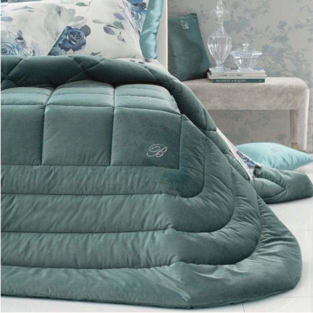 Trapunta Blu Velvet matrimoniale Blumarine