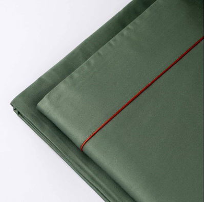 Completo letto matrimoniale in raso Reever