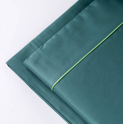 Completo letto matrimoniale in raso Reever