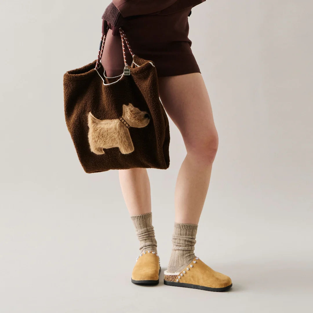 Sabot con borchie ocra Emanuela Biffoli