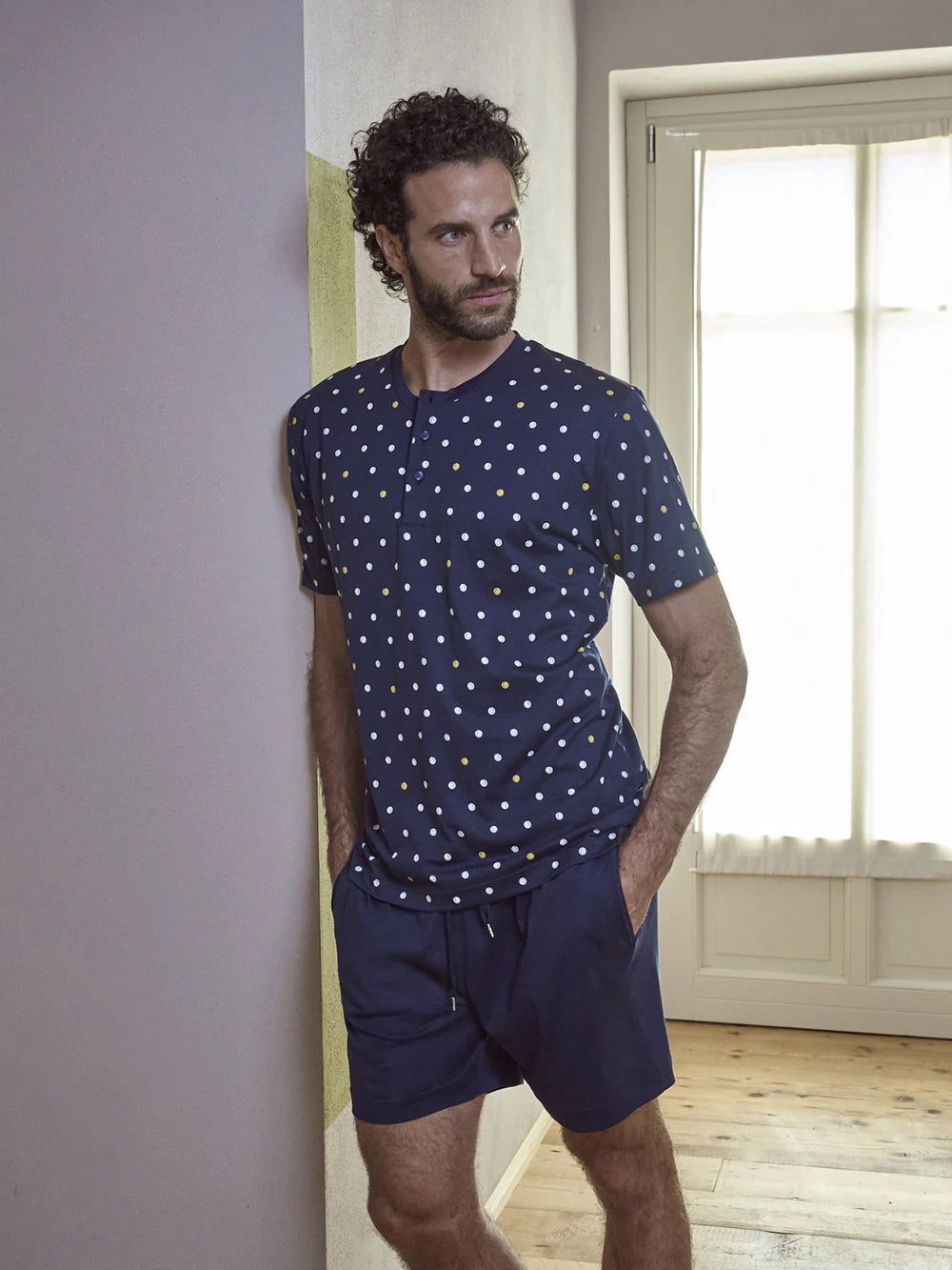 Pigiama corto in leggerissimo jersey 100% cotone, fantasia "tennis" Julipet