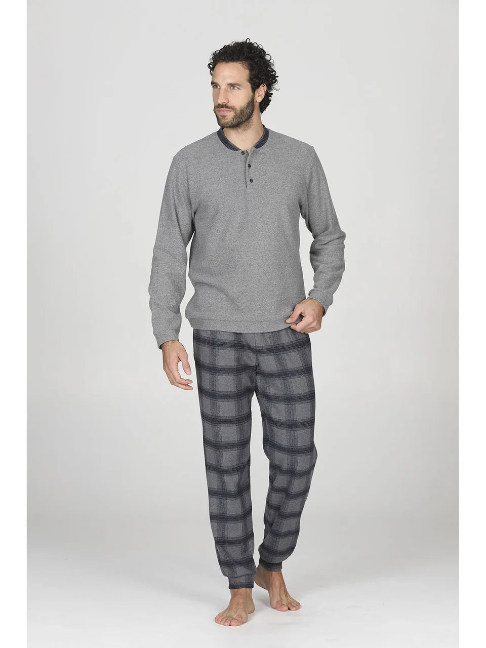 Pigiama serafino uomo Vibo Julipet  in caldo punto milano jacquard