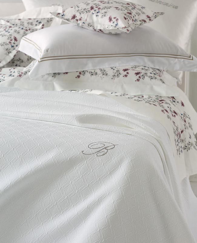Copriletto liscio matrimoniale Delfina Blumarine